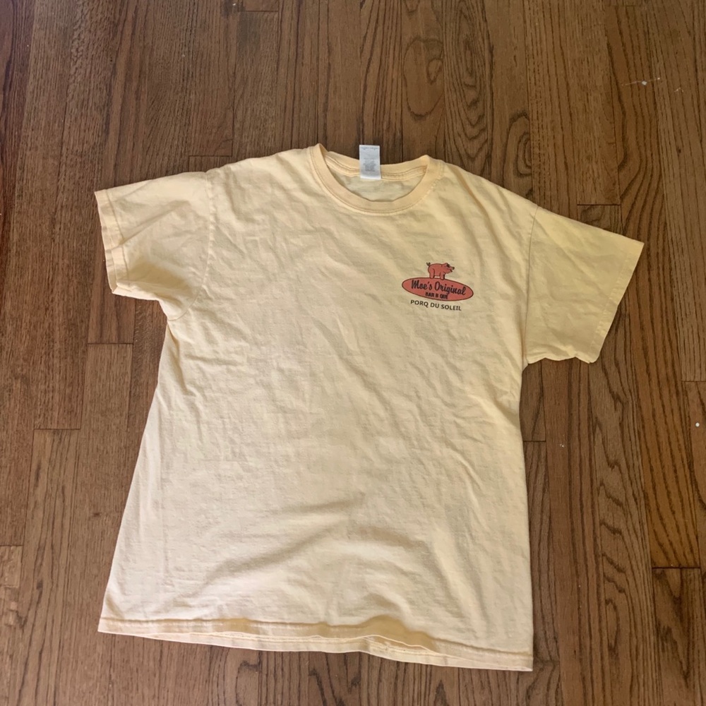 Yellow t-shirt